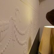 2016 08 14 maler wedel hamburg innenarbeiten ornamente weiss lampe