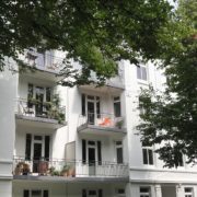 2021 09 08 Maler fuer Wedel und Hamburg Aussenarbeiten Wohnhaus in Winterhude Balkone